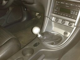 Ford Mustang Mach 1 2004